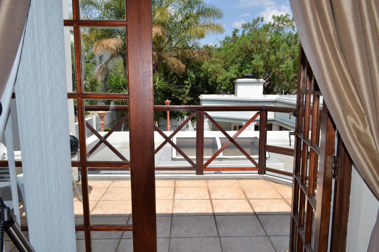 The Baobab Villa Midrand Exteriör bild