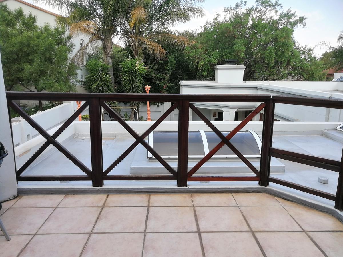 The Baobab Villa Midrand Exteriör bild