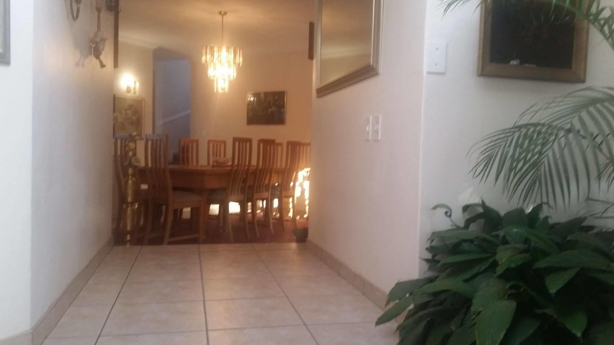 The Baobab Villa Midrand Exteriör bild