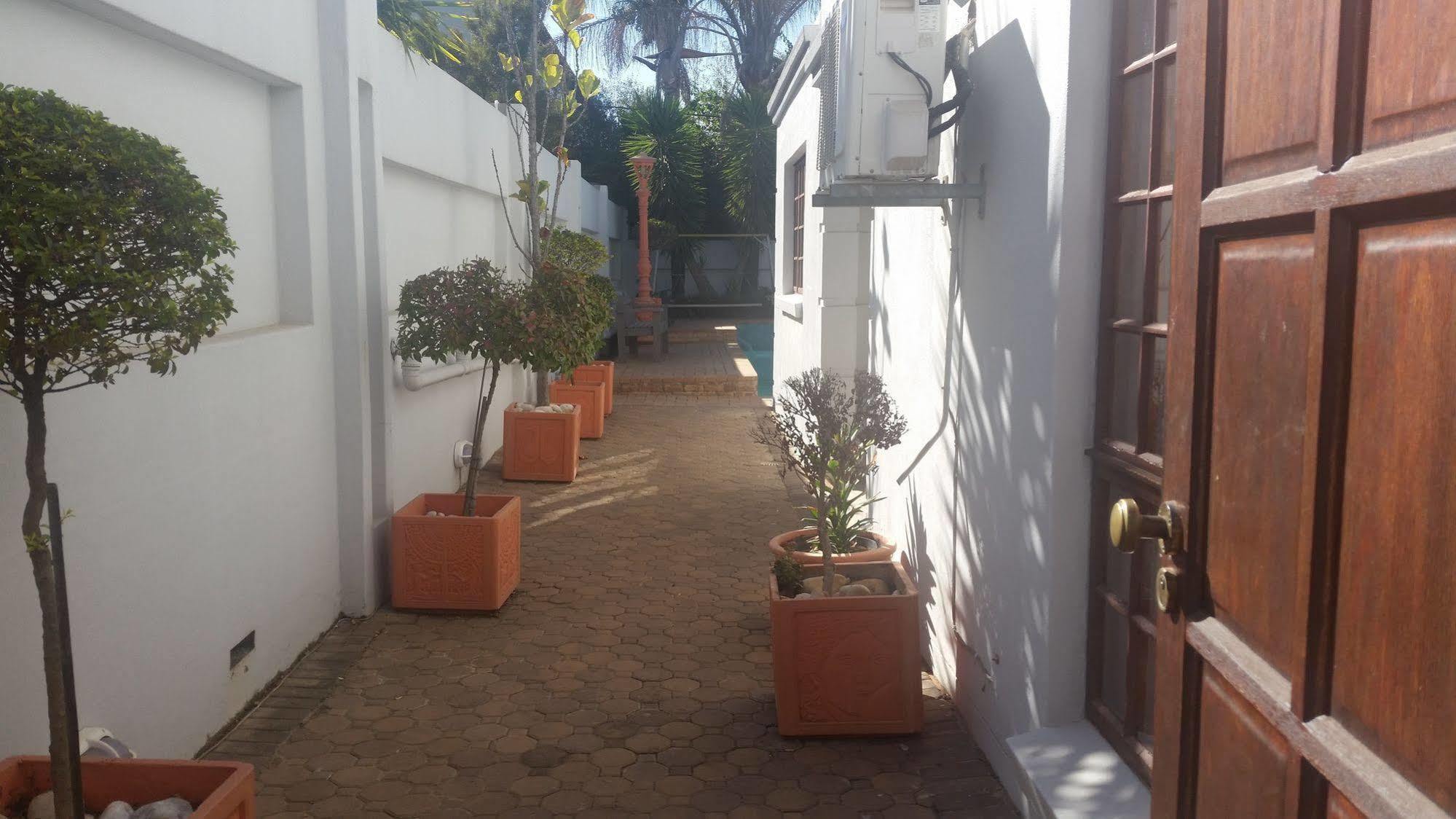 The Baobab Villa Midrand Exteriör bild