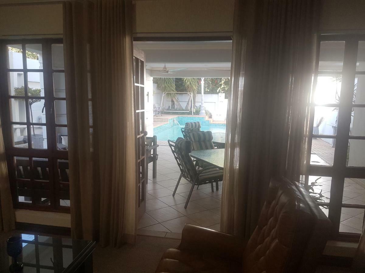 The Baobab Villa Midrand Exteriör bild
